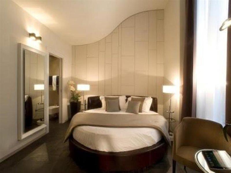 Piazza Del Gesu' Luxury Suites Řím Exteriér fotografie