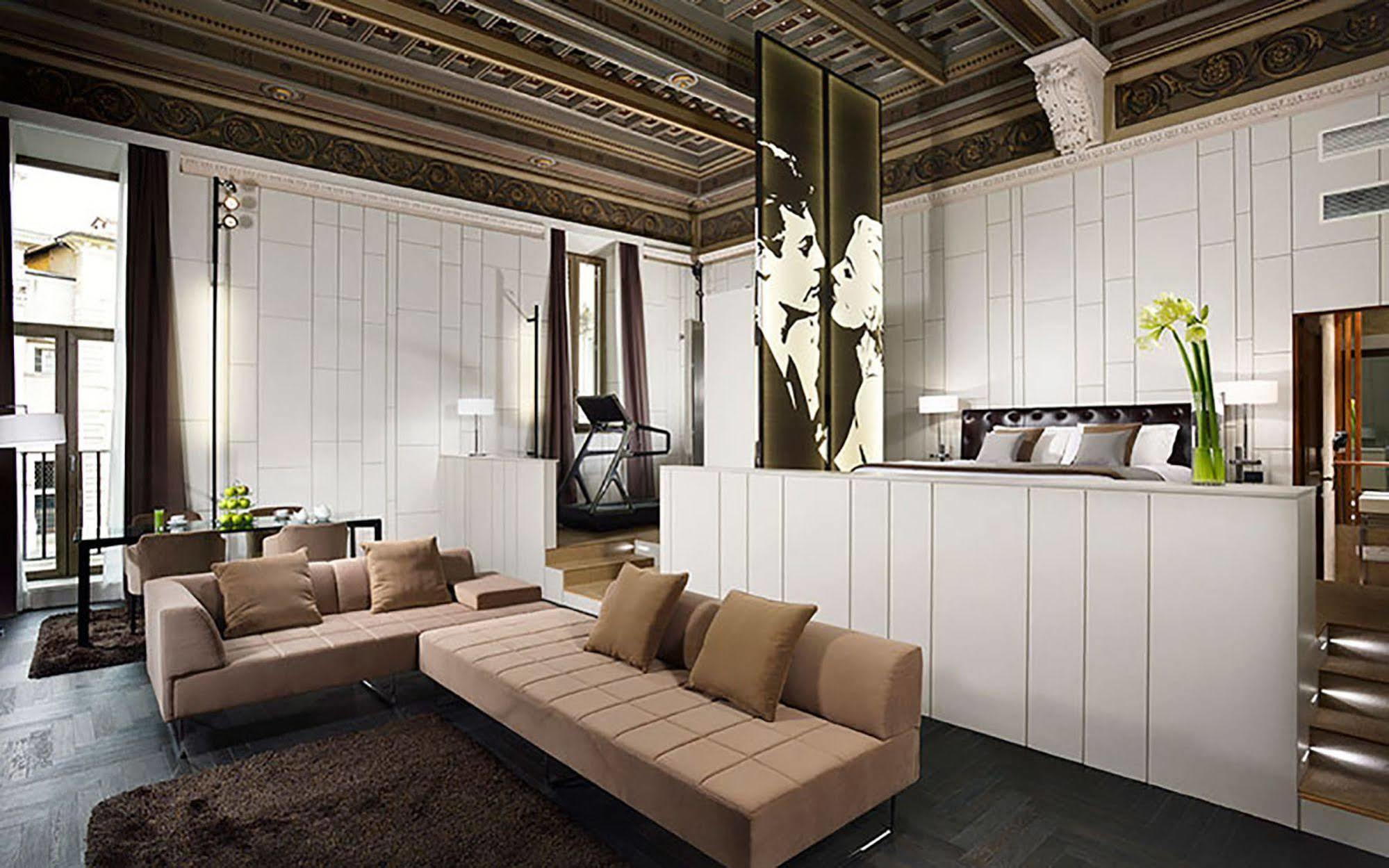 Piazza Del Gesu' Luxury Suites Řím Exteriér fotografie